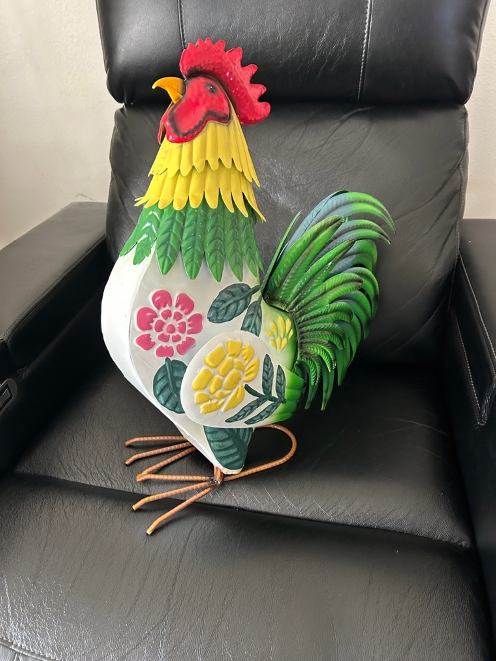 Red Shed Metal Decorative Rooster - Picture 8 of 9
